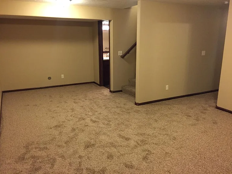1103 E 66th Street Pl #5 — Photo 16
