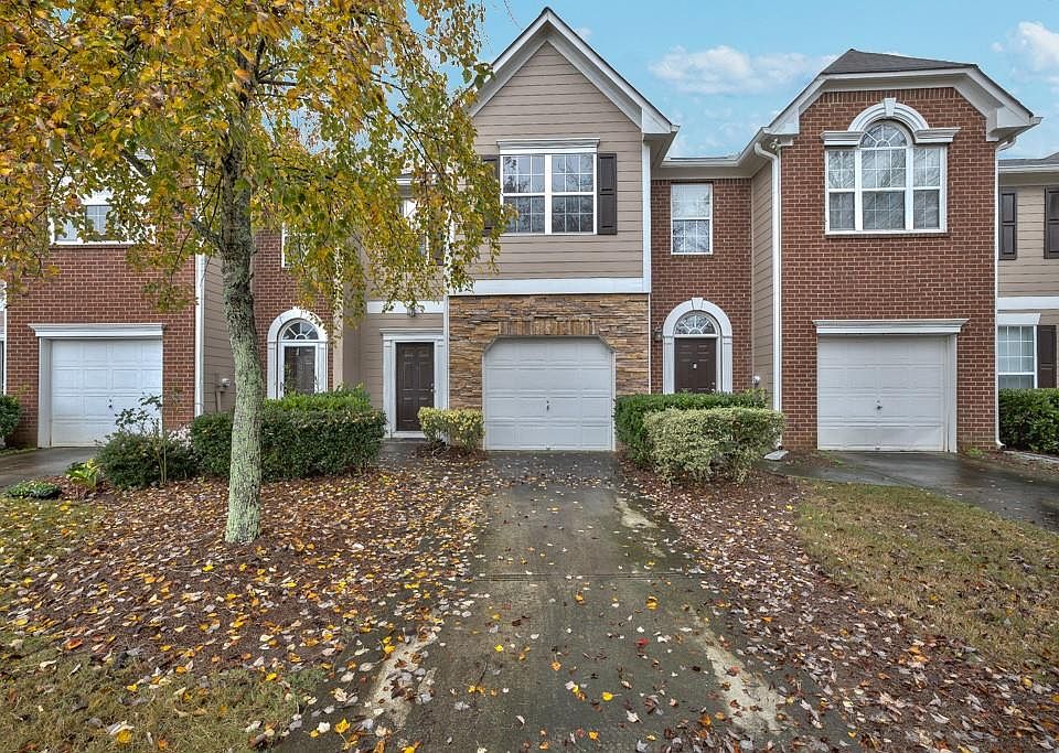 1st image of 143 Haven Oak Way
