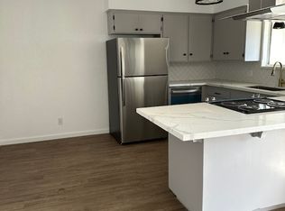 1330 Lincoln St, Kingsburg, CA 93631