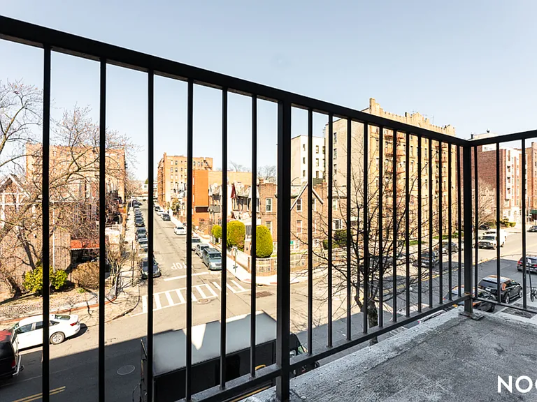 486 Lefferts Ave #4B — Photo 4