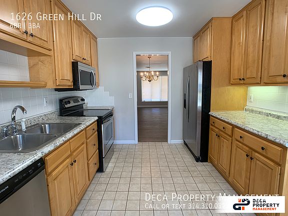 4th image of 1626 Green Hill Dr