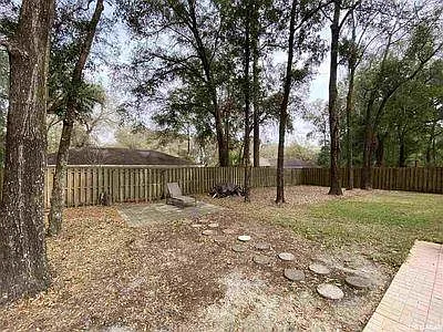 5811 SW 86th Dr — Photo 12