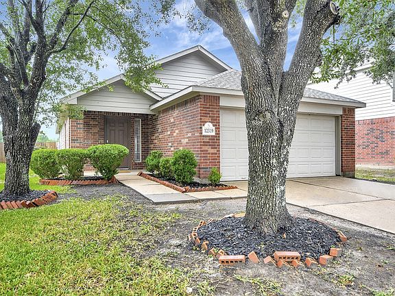 5th image of 12319 Chute Forest Dr #12319