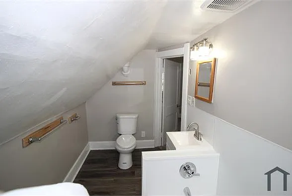 1651 Nebraska Ave — Photo 29