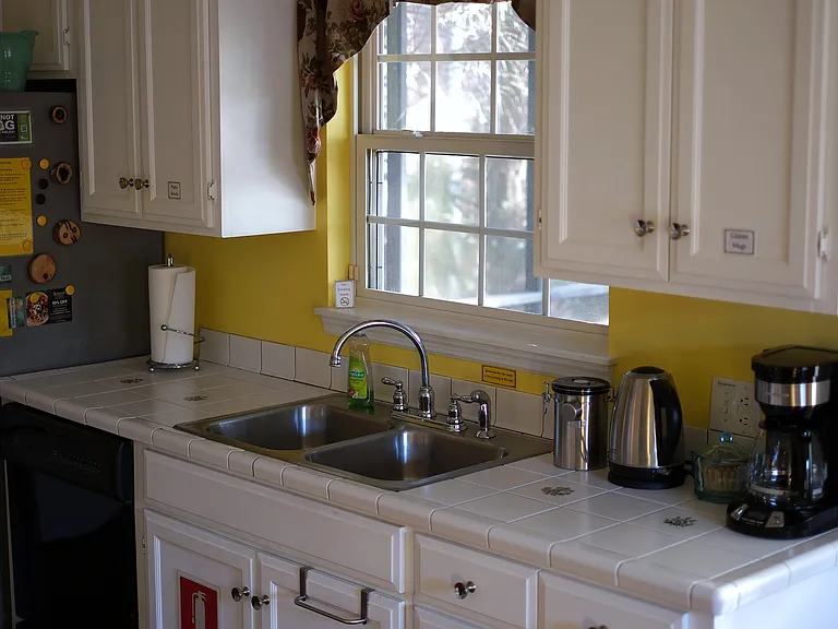 3104 Rosewood Dr — Photo 19