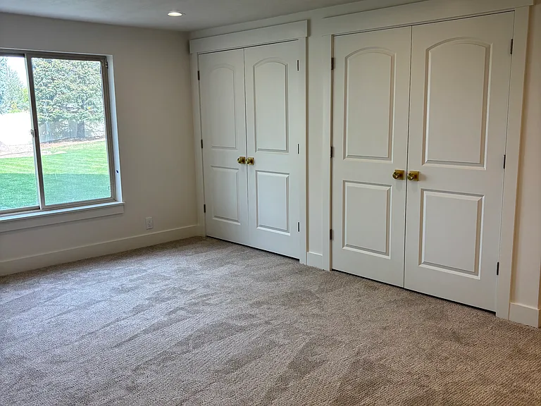 10121 N 6960 W — Photo 16