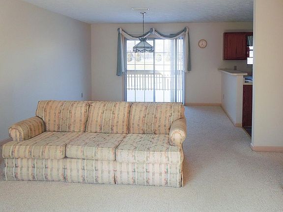 5th image of 9233 Shady Mill Ln