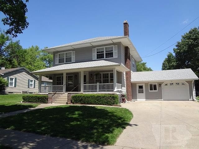 1st image of 115 W Lincoln St