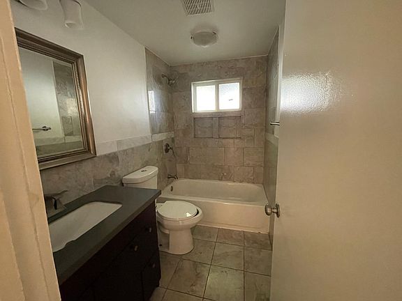 5th image of 1258 Persimmon Ave APT B