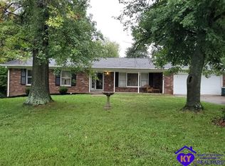 553 W Crocus Dr, Radcliff, KY 40160