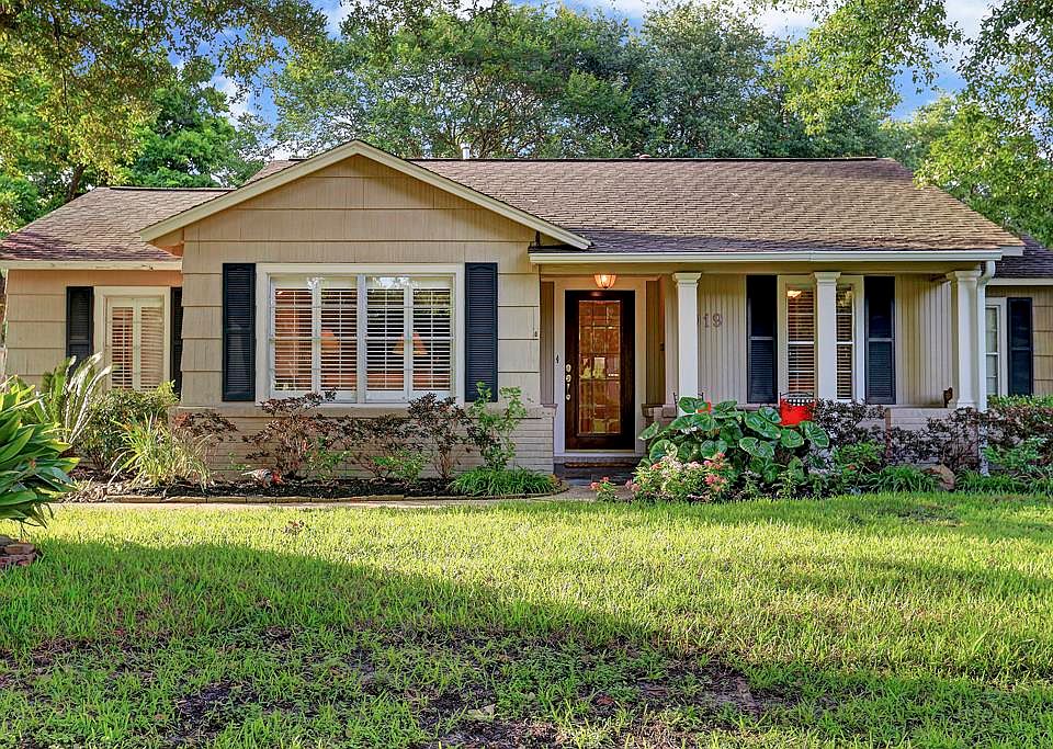 1st image of 1019 Waltway Dr