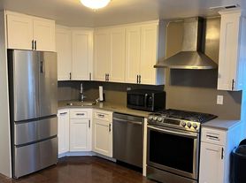 101 Warren Ave, Baltimore, MD