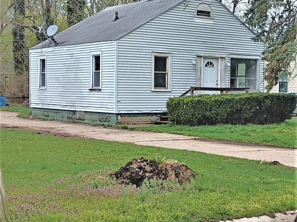 1362 Agard Ave, Benton Harbor, MI 49022