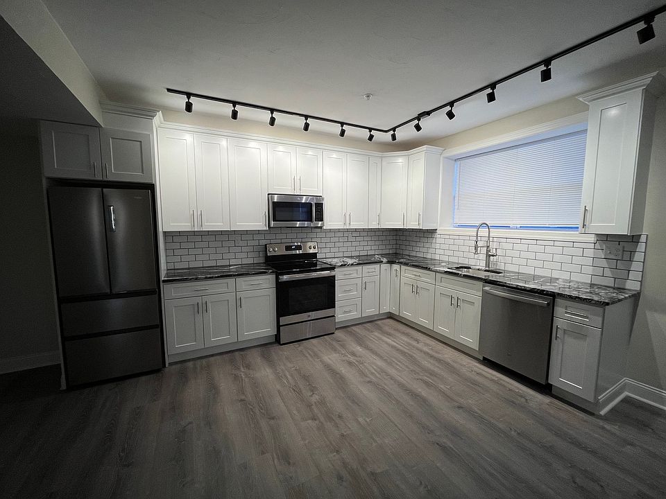 1st image of 200 Amber St #114