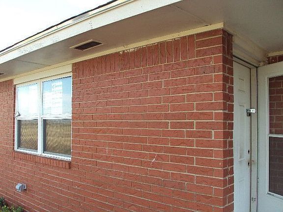 4th image of 311 Park Dr