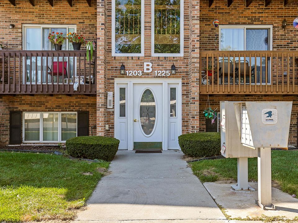 1st image of 1203 Shoemaker Dr