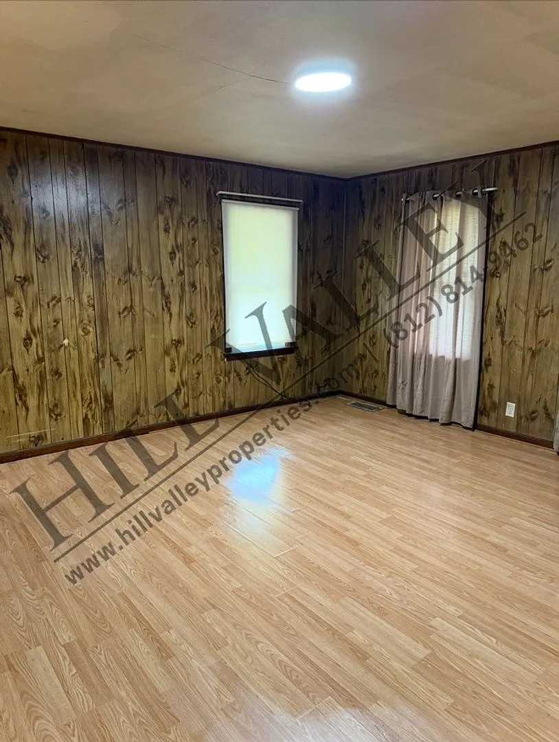 Stone Lodge Apartments — Photo 4