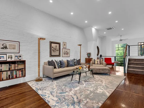 129 W 95th St #1, New York, NY 10025