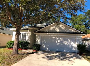 2895 Centerwood Dr N, Jacksonville, FL 32218
