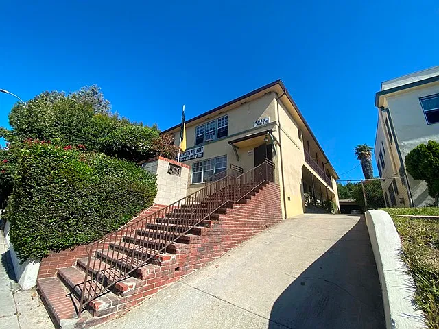 1 bed, 515 sqft, $2,000 — Photo 2