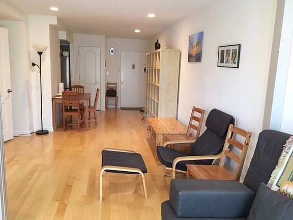 4th image of 3286 41st St APT 3D