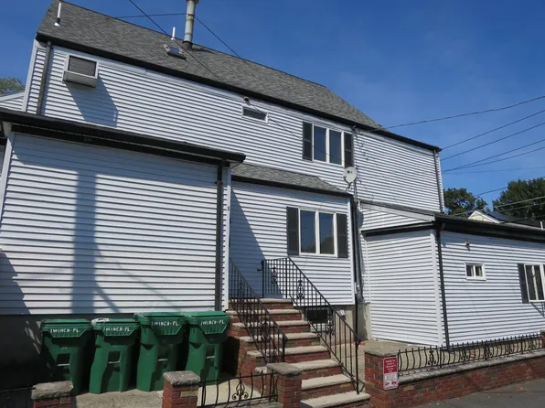 2 Winchester Pl #1, Medford, MA 02155
