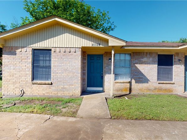 1601 Cloverdale Cir
