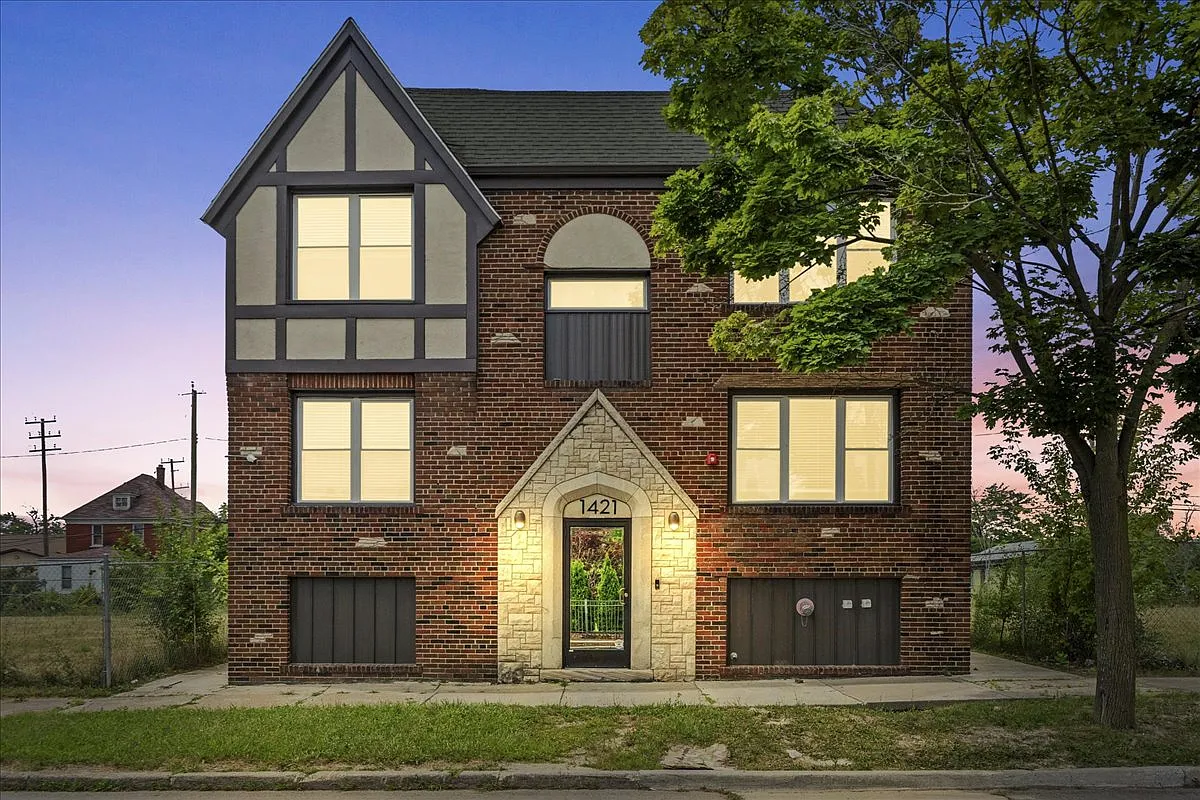1 bed, $950 — Photo 2