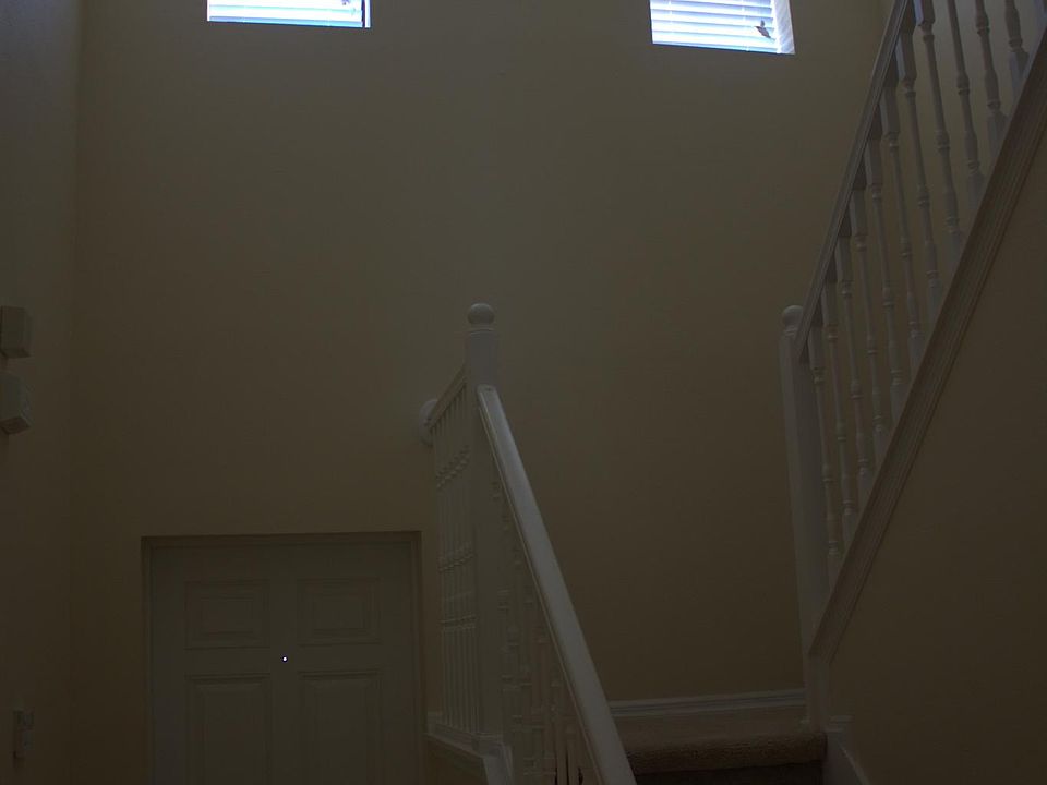 2nd image of 2242 7 Oaks Dr