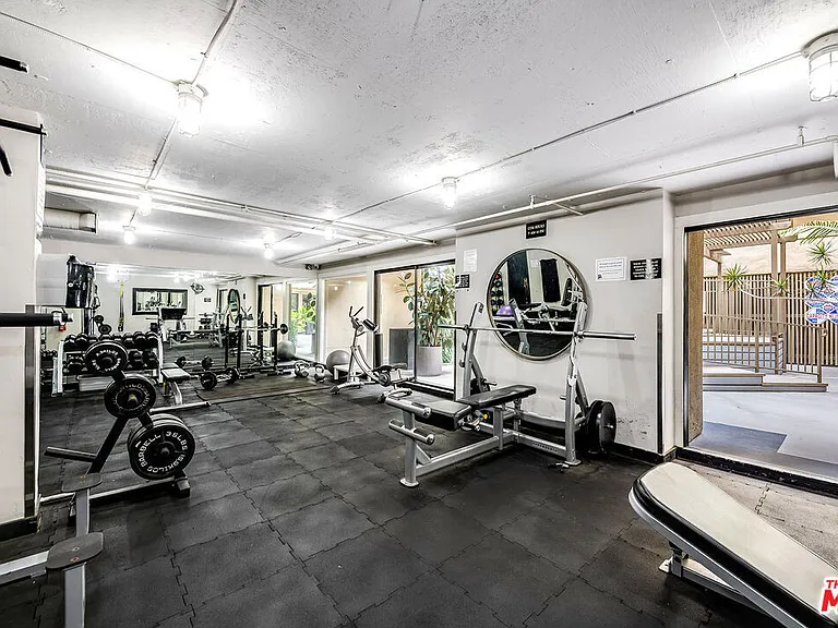 750 N Kings Rd #210 — Photo 13