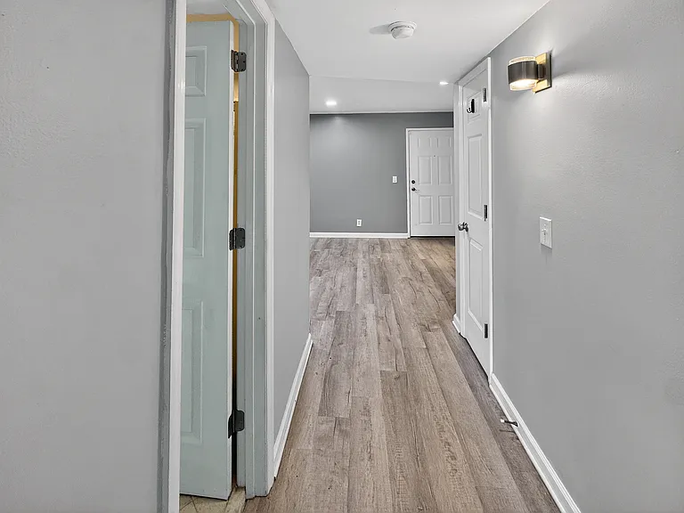 2325 Elliston Pl #408 — Photo 10