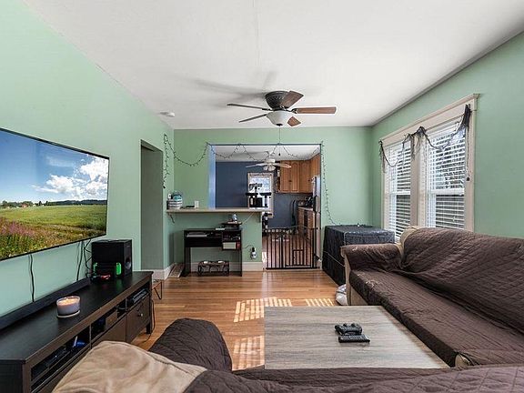 3rd image of 48 Winthrop Ave #1