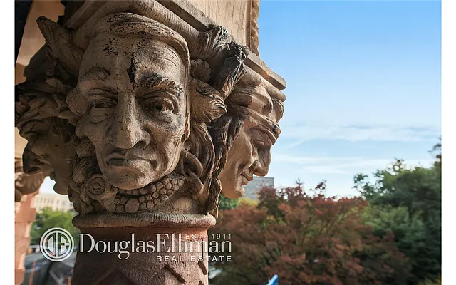 Sold by Douglas Elliman | media 10