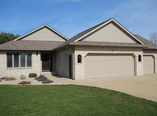 3421 E V Ave, Vicksburg, MI