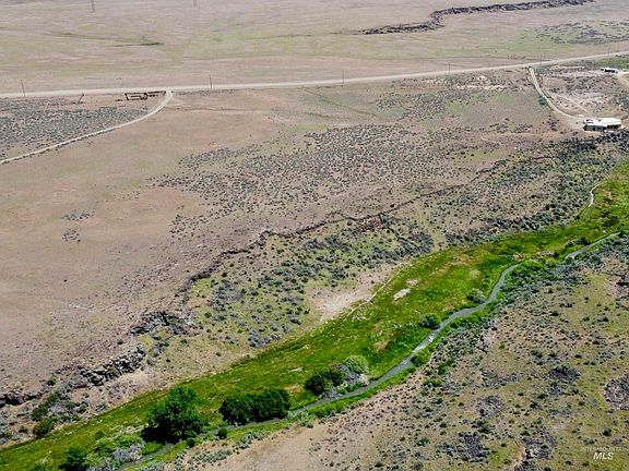 2nd image of Canyon Creek Rd