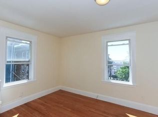 24 Tudor St, Lynn, MA 01902