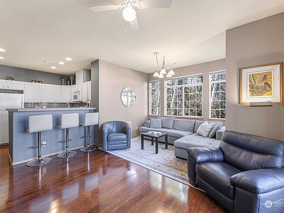 5th image of 1855 Trossachs Boulevard SE #2106