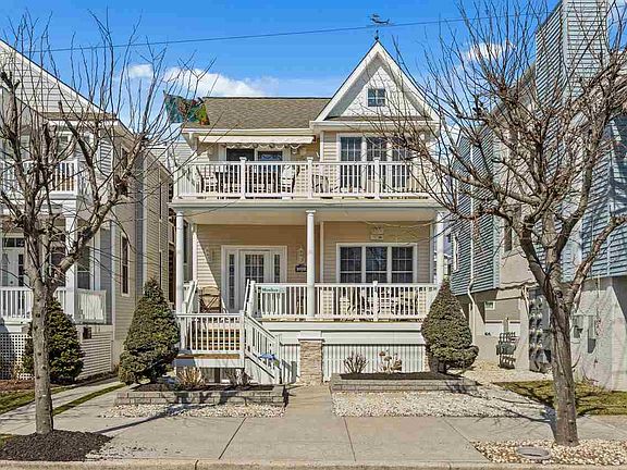 3rd image of 3218 Asbury Ave