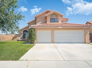 1801 E Milling St, Lancaster, CA 93535