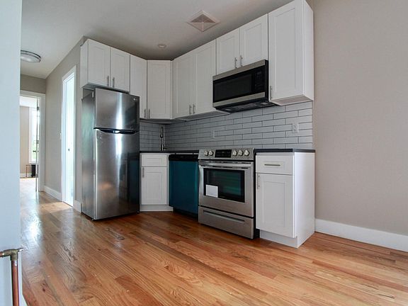 2nd image of 5889 54th St Floor 2