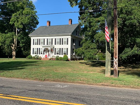 4th image of 1373 Main St #1373