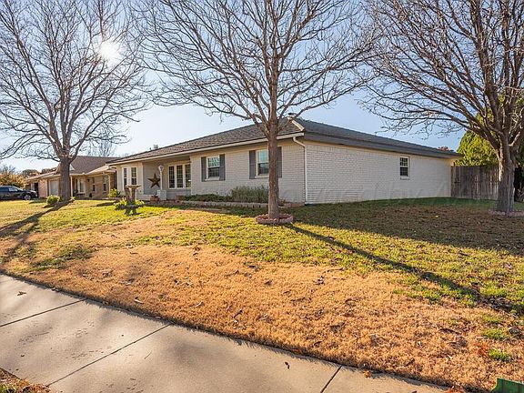 3rd image of 6000 Hatfield Cir