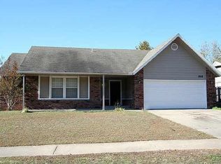 1808 S Willow Ave W, Broken Arrow, OK 74012