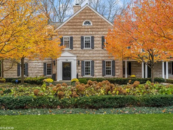 114 De Windt Rd, Winnetka, IL 60093