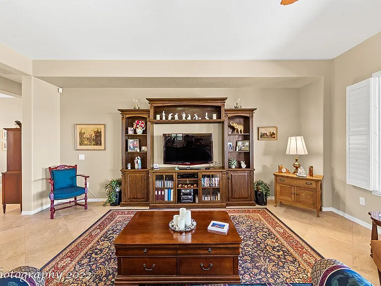 1180 Hitching Post Point — Photo 3