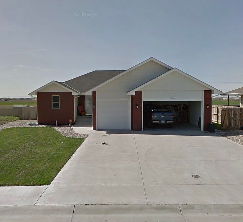 1st image of 3002 E 14th St