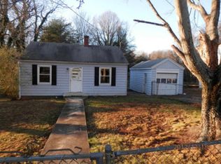 1714 Stultz Rd, Martinsville, VA 24112
