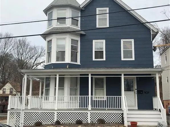 36 School St, Groton, CT 06340