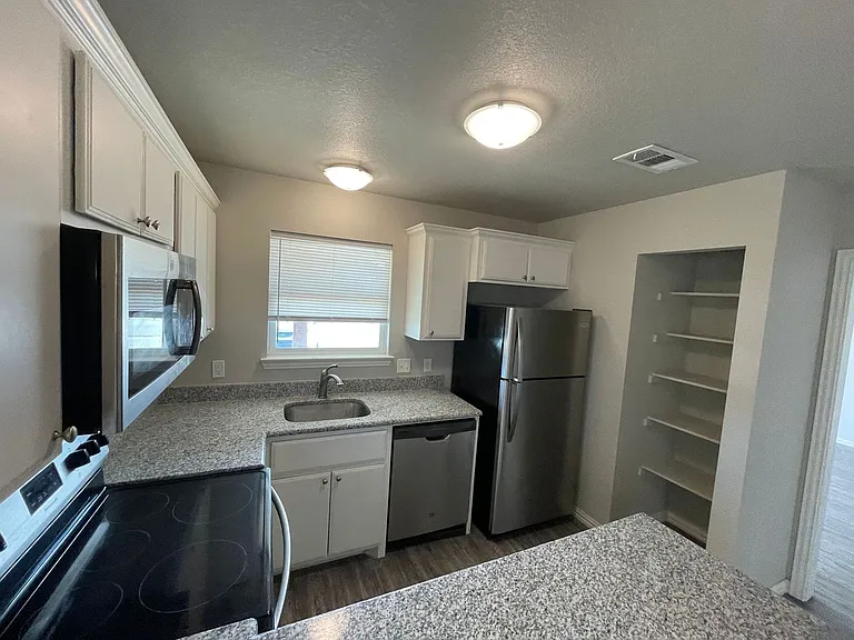 30 Pine Ridge Ln — Photo 5