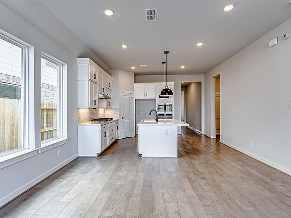 5th image of 1214 Timber Brook Dr